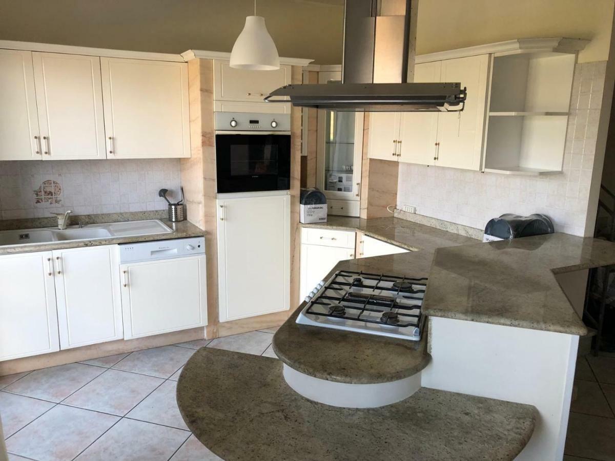 Marco Simone Golf Club Apartment Bagian luar foto